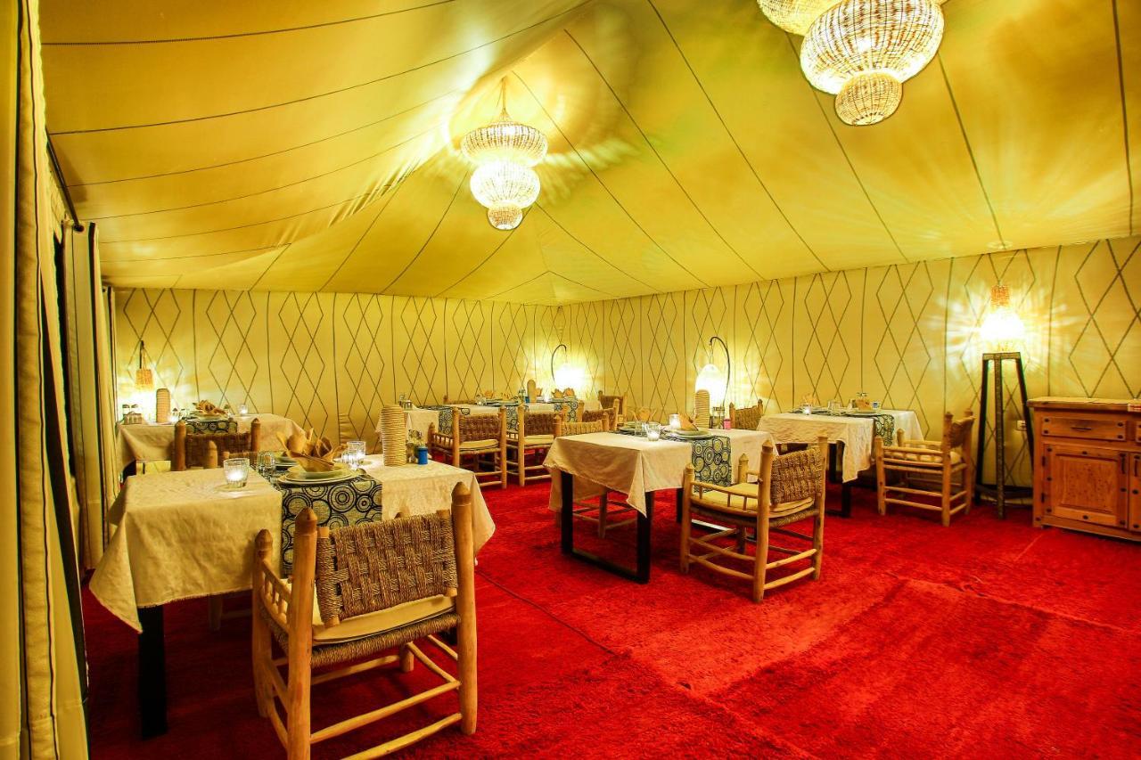 Madu Luxury Desert Camp Merzouga Bagian luar foto