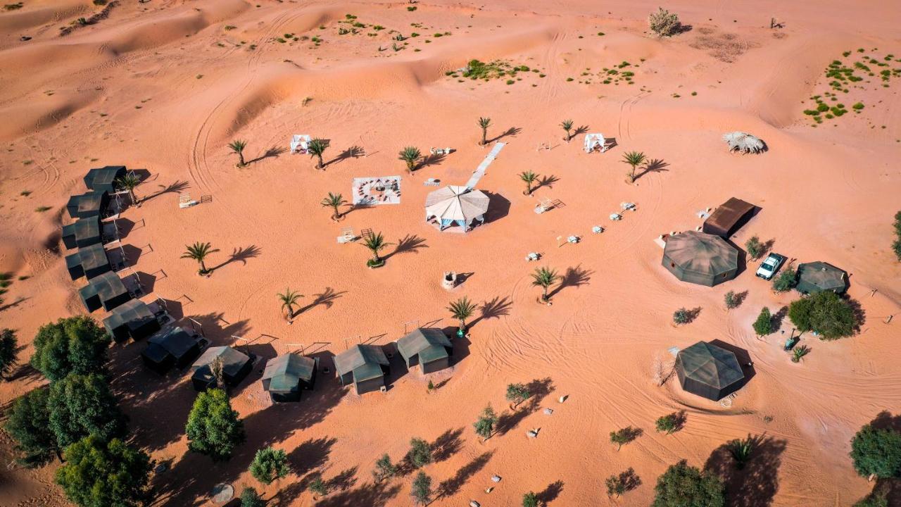 Madu Luxury Desert Camp Merzouga Bagian luar foto