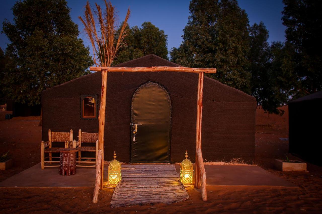 Madu Luxury Desert Camp Merzouga Bagian luar foto